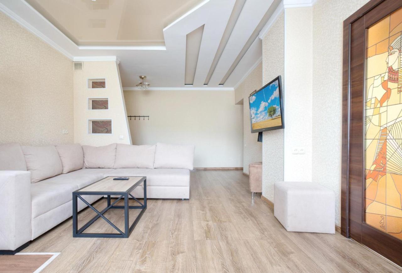 Stay Inn Apartments On 33 Sayat-Nova Avenue Ереван Екстериор снимка
