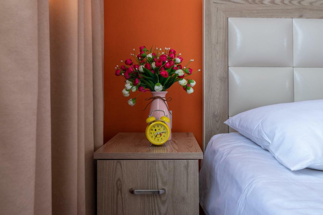 Stay Inn Apartments On 33 Sayat-Nova Avenue Ереван Екстериор снимка