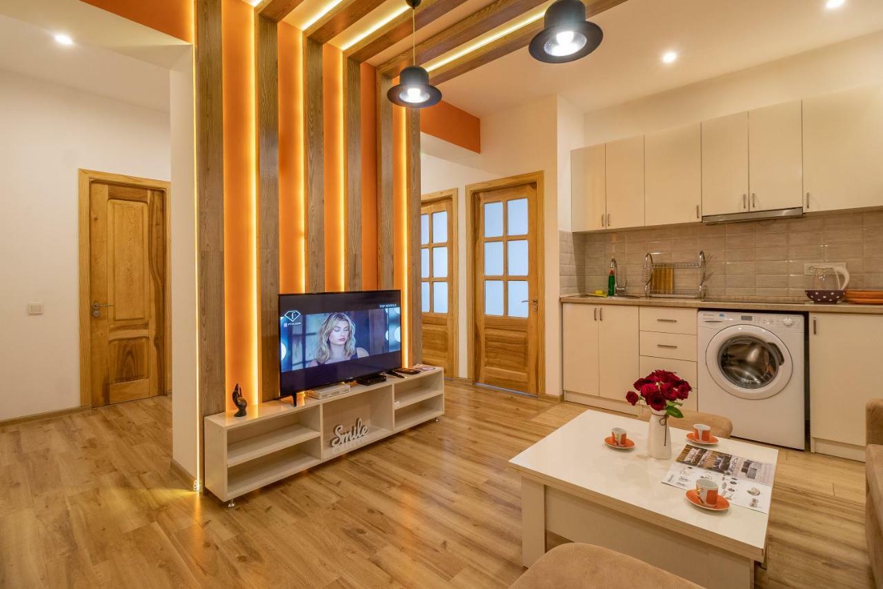 Stay Inn Apartments On 33 Sayat-Nova Avenue Ереван Екстериор снимка