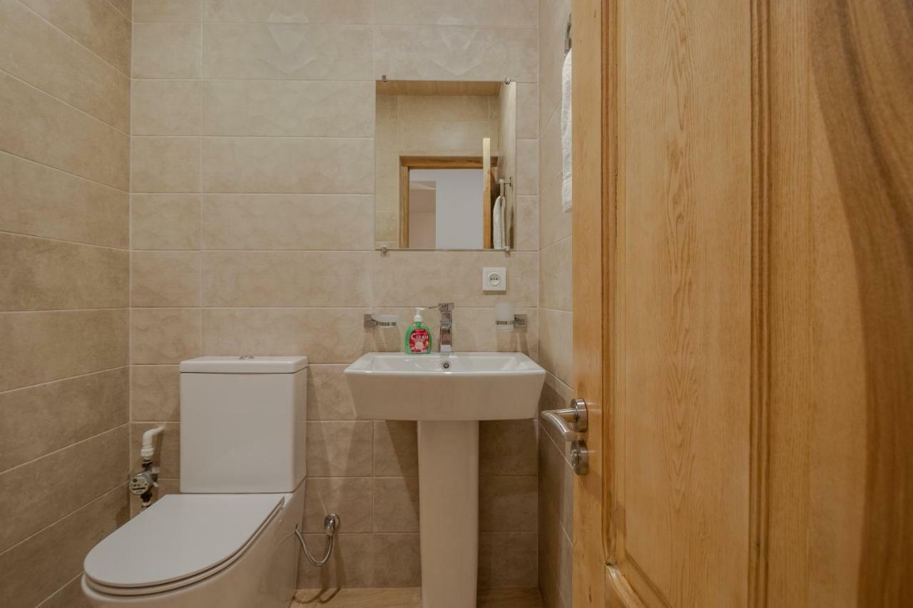 Stay Inn Apartments On 33 Sayat-Nova Avenue Ереван Екстериор снимка